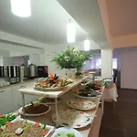 Yeni מלון
