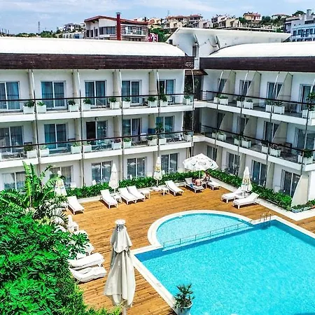 Yeni Hotel Çeşme