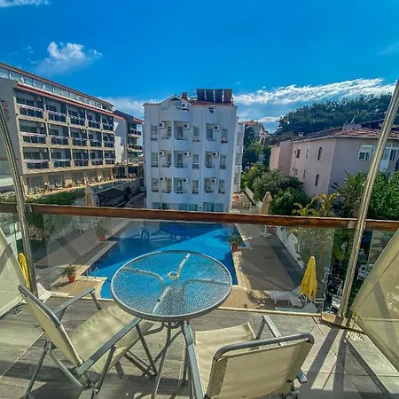Yeni 3* Кешме