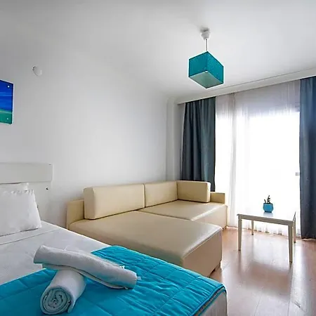 Hotel Yeni 3*