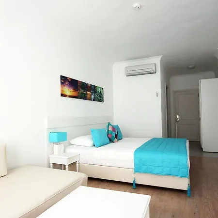 Yeni Hotel Çeşme
