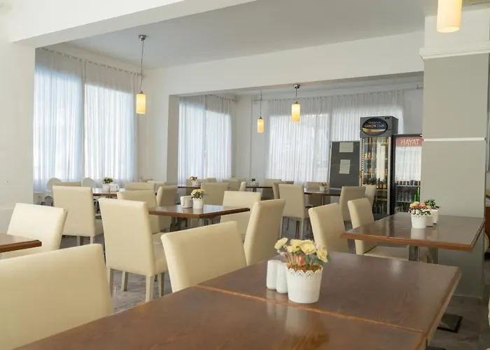 Yeni Hotel Çeşme
