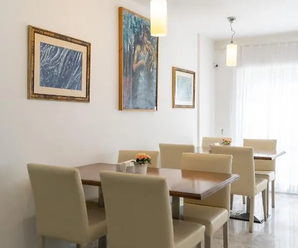 Yeni 3* Çeşme