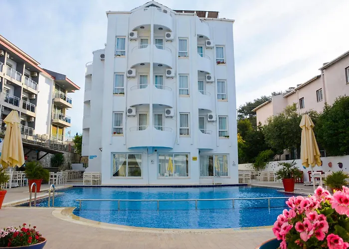 Hotel Yeni 3*